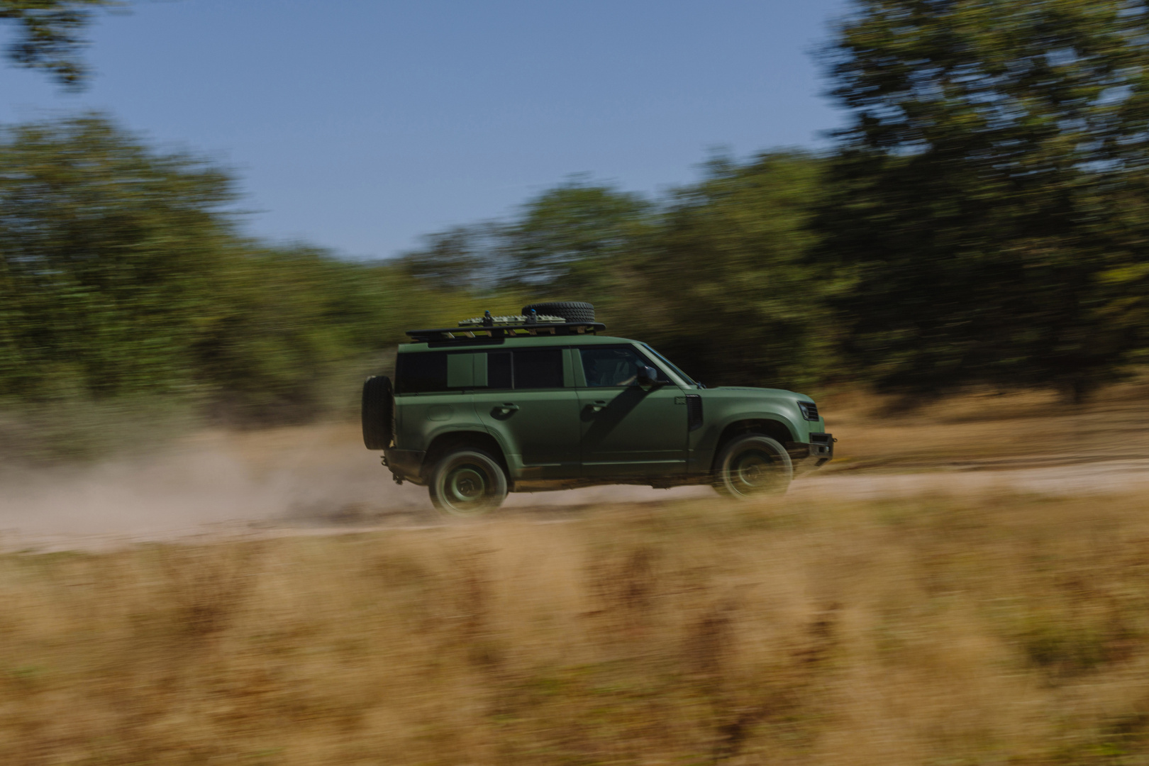 SMALL_DefenderWolfSeriesII_FenEnd-33